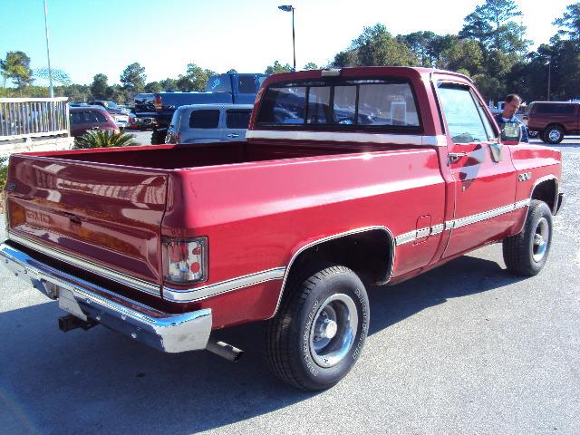 GMC V1500 1987 photo 5