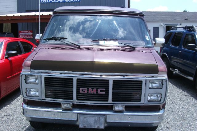 GMC Vandura G2500 1990 photo 1