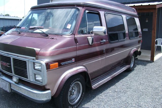 GMC Vandura G2500 1990 photo 4