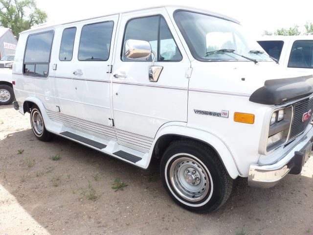 GMC Vandura G2500 1995 photo 3
