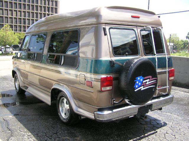 GMC Vandura G2500 1995 photo 3