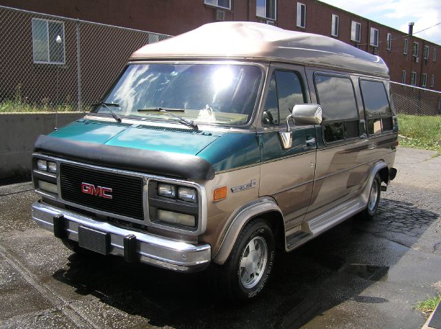 GMC Vandura G2500 1995 photo 4