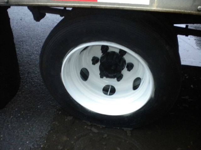 GMC W5500 2005 photo 1