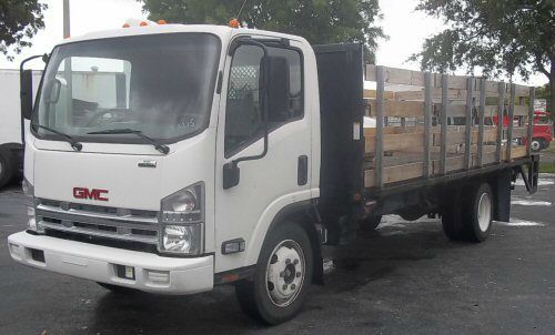 GMC W5500 2009 photo 3