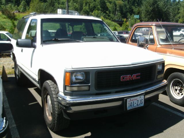 GMC Yukon 1994 photo 2