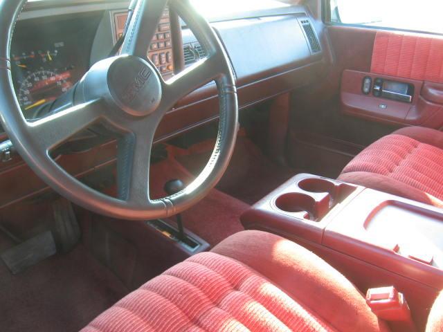 GMC Yukon 1994 photo 2