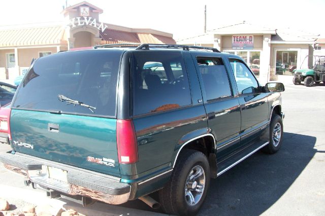 GMC Yukon 1995 photo 4