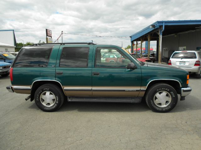 GMC Yukon 1996 photo 1