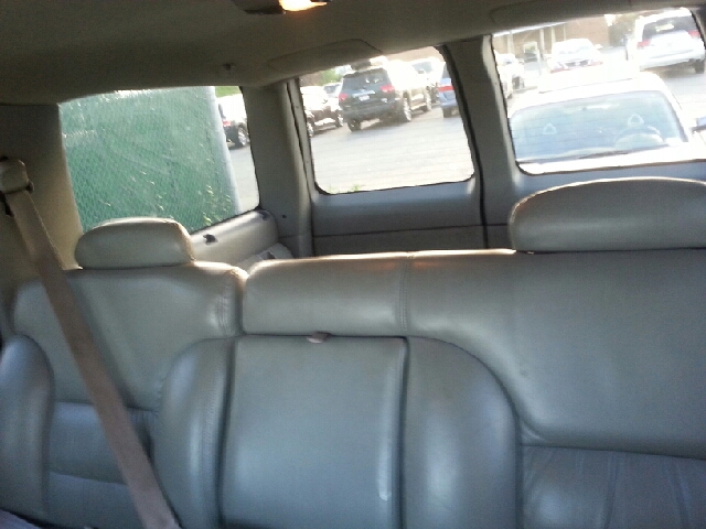 GMC Yukon 1996 photo 2