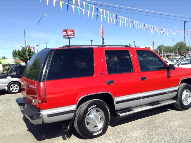 GMC Yukon 1996 photo 3