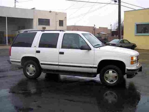 GMC Yukon 1997 photo 4