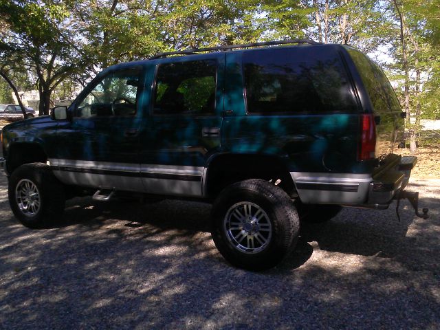 GMC Yukon 1997 photo 7