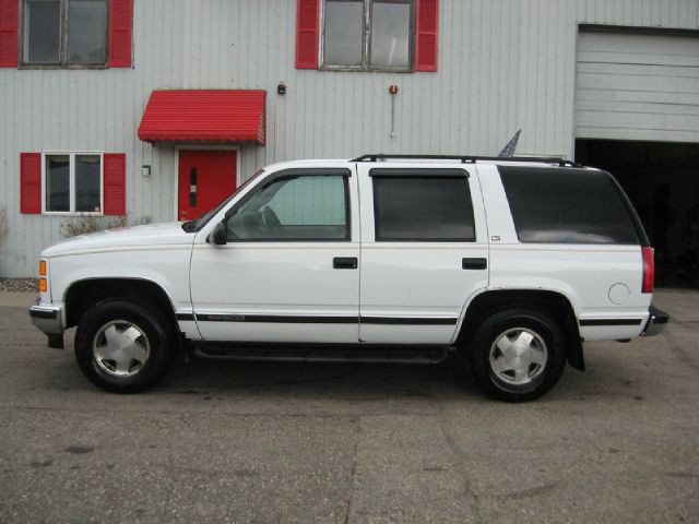 GMC Yukon 1997 photo 4