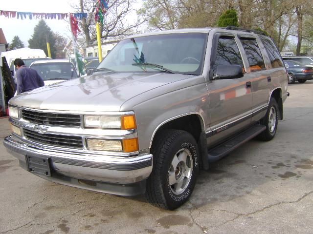 GMC Yukon 1999 photo 4