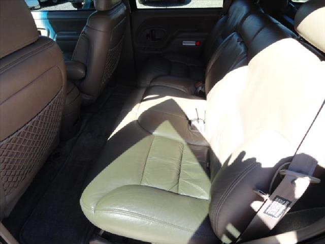 GMC Yukon 1999 photo 10