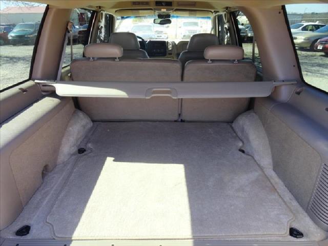 GMC Yukon 1999 photo 12