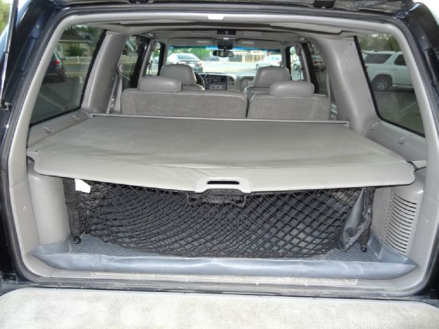 GMC Yukon 1999 photo 3