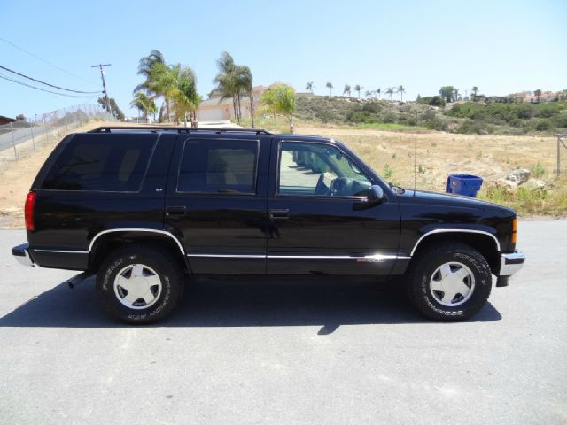 GMC Yukon 1999 photo 37
