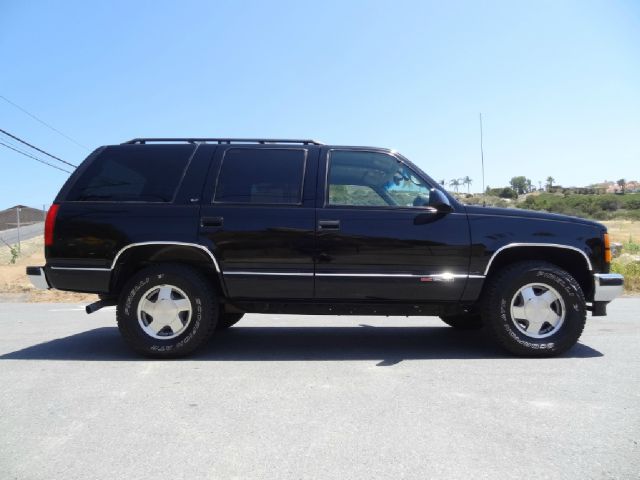 GMC Yukon 1999 photo 38