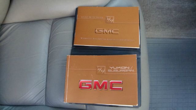 GMC Yukon 1999 photo 4