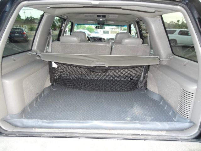 GMC Yukon 1999 photo 43