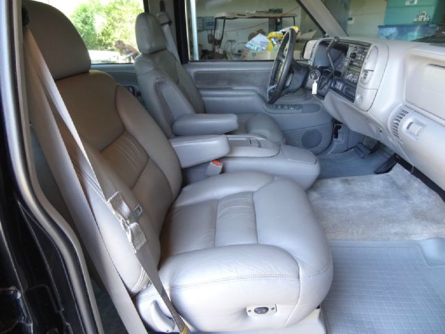 GMC Yukon 1999 photo 59