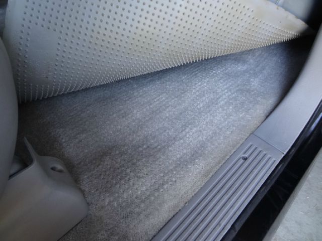 GMC Yukon 1999 photo 73