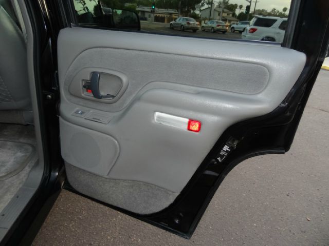 GMC Yukon 1999 photo 74