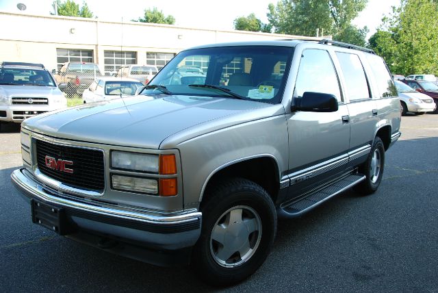 GMC Yukon 1999 photo 4