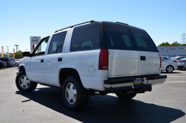 GMC Yukon 1999 photo 5