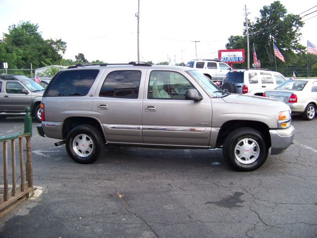 GMC Yukon 4x4 Crew Cab LE SUV