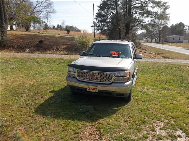 GMC Yukon 2001 photo 1