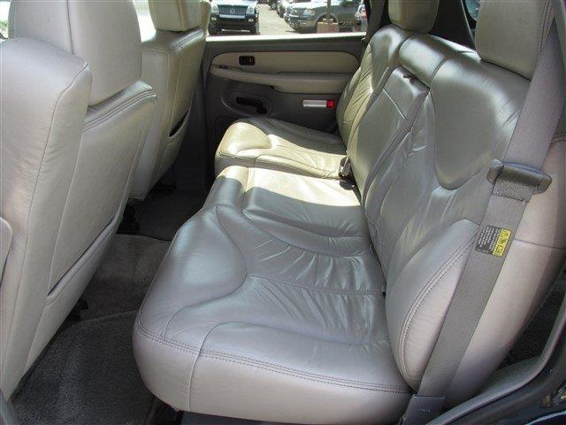 GMC Yukon 2001 photo 11