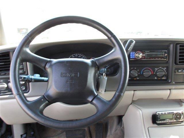 GMC Yukon 2001 photo 25