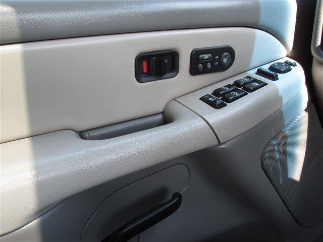 GMC Yukon 2001 photo 26