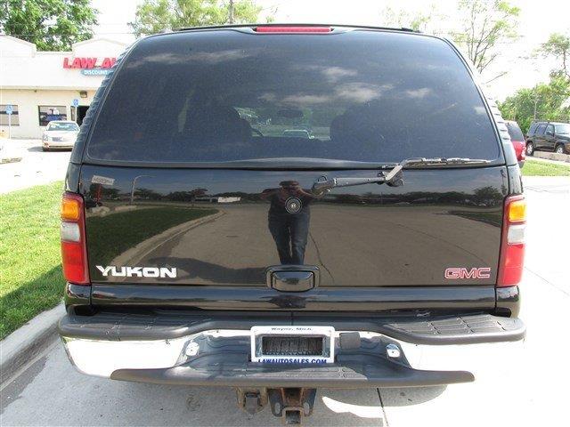 GMC Yukon 2001 photo 6