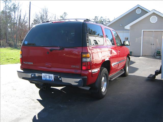 GMC Yukon 2001 photo 2