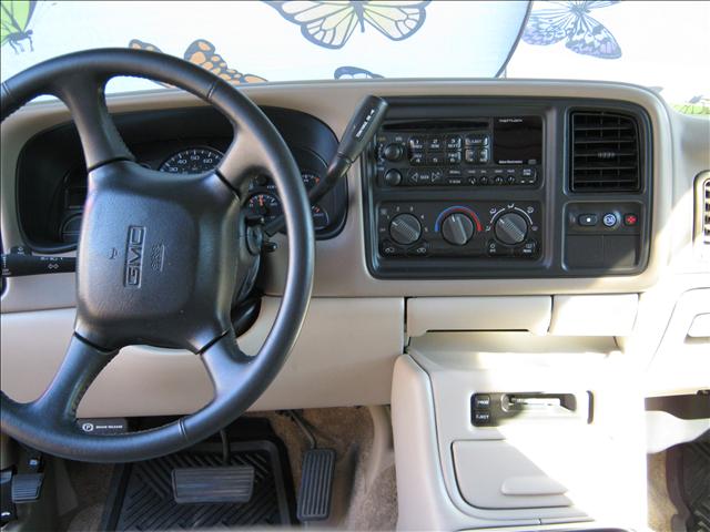 GMC Yukon 2001 photo 5