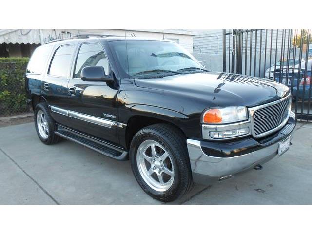 GMC Yukon 2002 photo 1