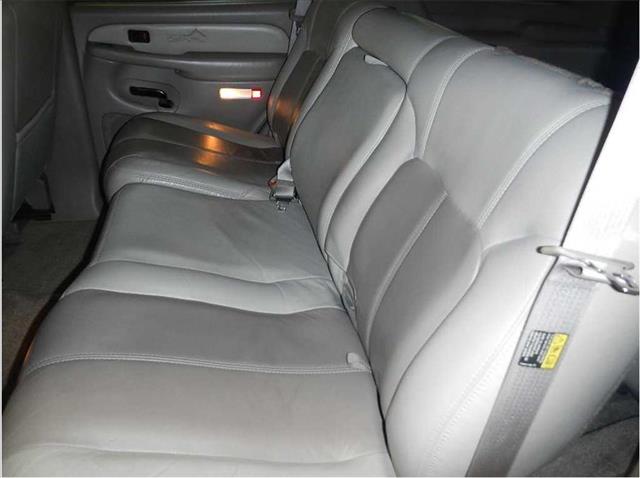 GMC Yukon 2002 photo 3