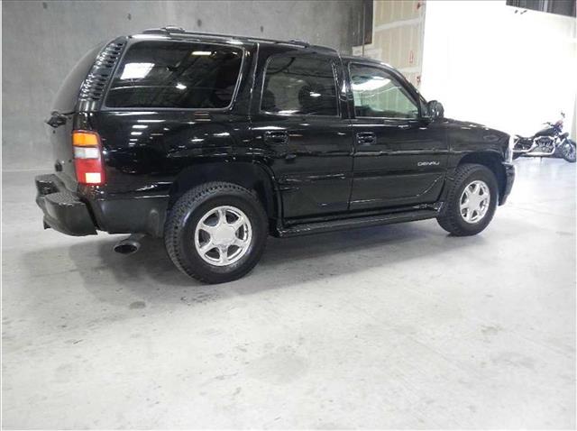 GMC Yukon 2002 photo 8