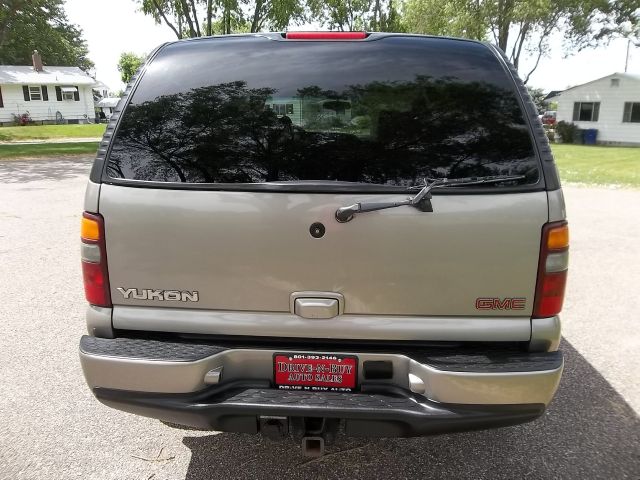 GMC Yukon 2002 photo 4