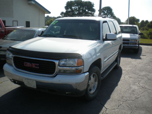 GMC Yukon 2002 photo 1