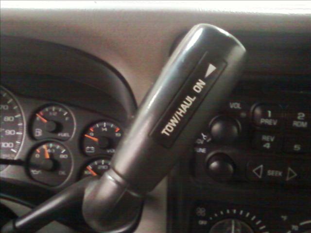 GMC Yukon 2002 photo 3