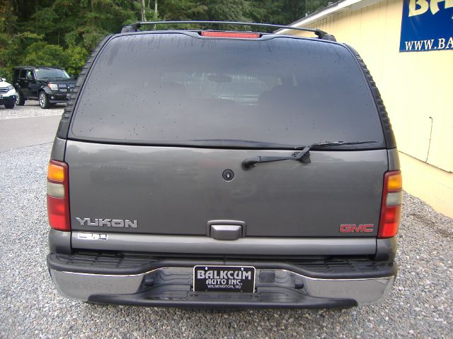 GMC Yukon 2002 photo 4