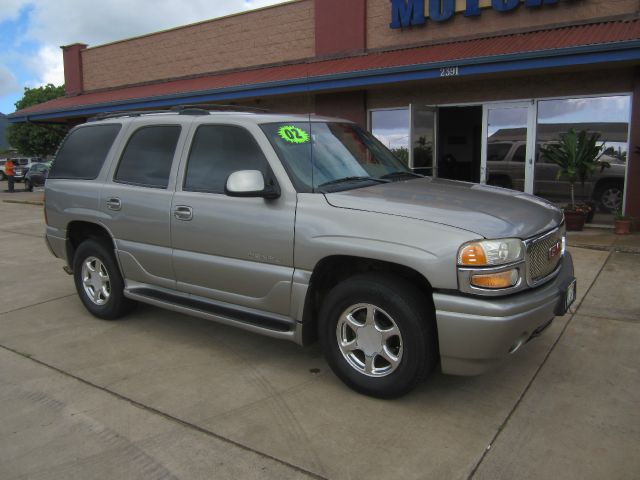 GMC Yukon 2002 photo 3