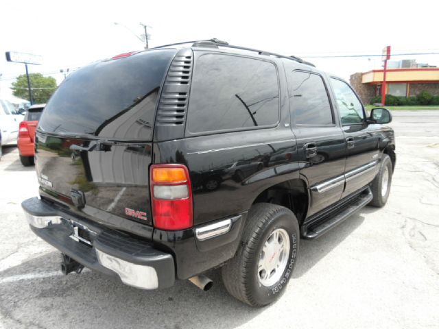 GMC Yukon 2002 photo 4