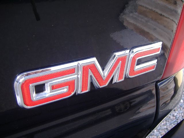 GMC Yukon Ram 3500 Diesel 2-WD SUV