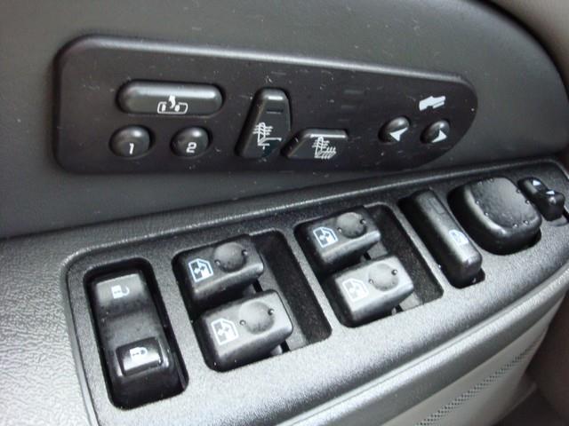 GMC Yukon 2003 photo 3