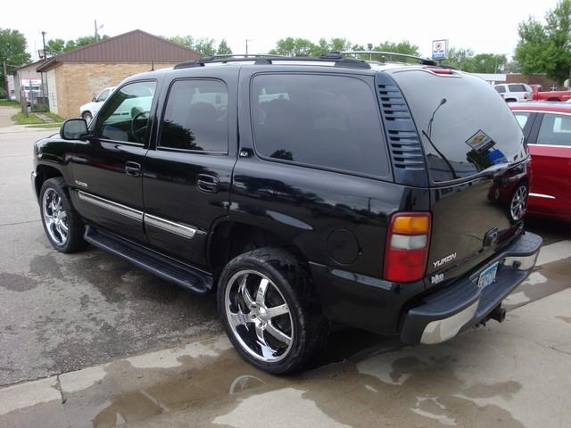 GMC Yukon 2003 photo 6